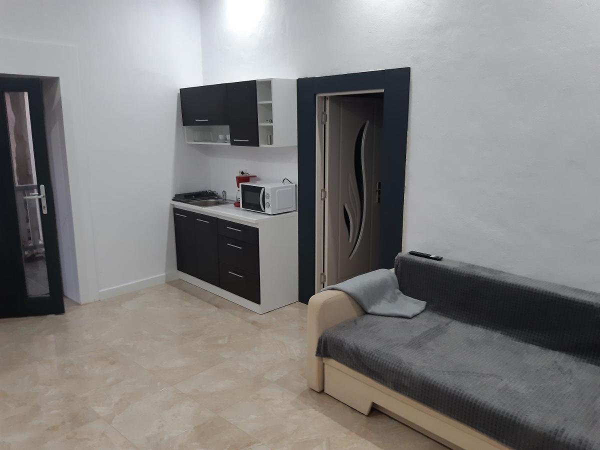 Casa J. Gusbeth Apartamento Braşov Exterior foto